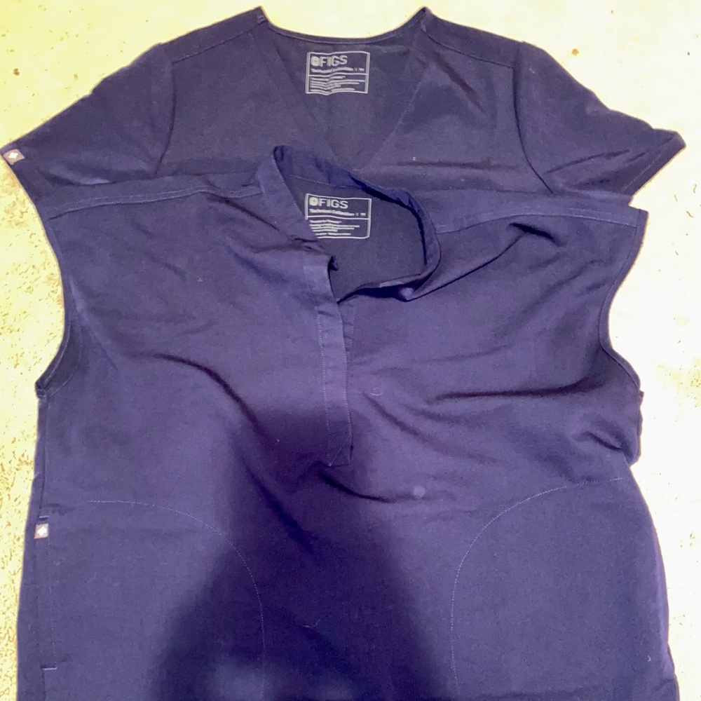 Figs navy tops